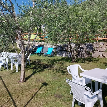 Apartman Ulivi Sul Garda Garden By Gardadomusmea *